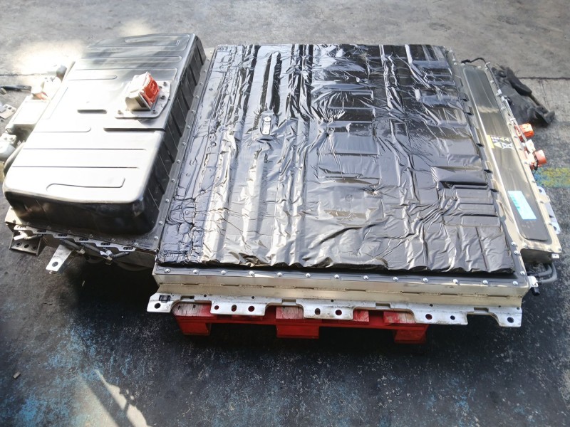 Recambio de bateria para renault megane e-tech suv ev40 referencia OEM IAM 271435295R  