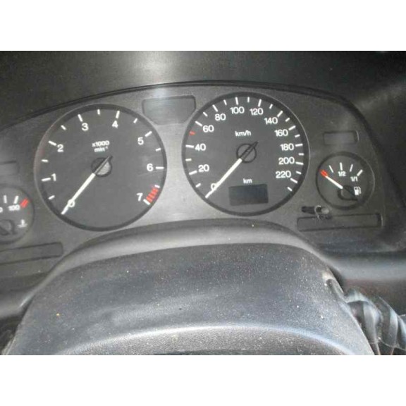 opel astra g berlina del año 1999