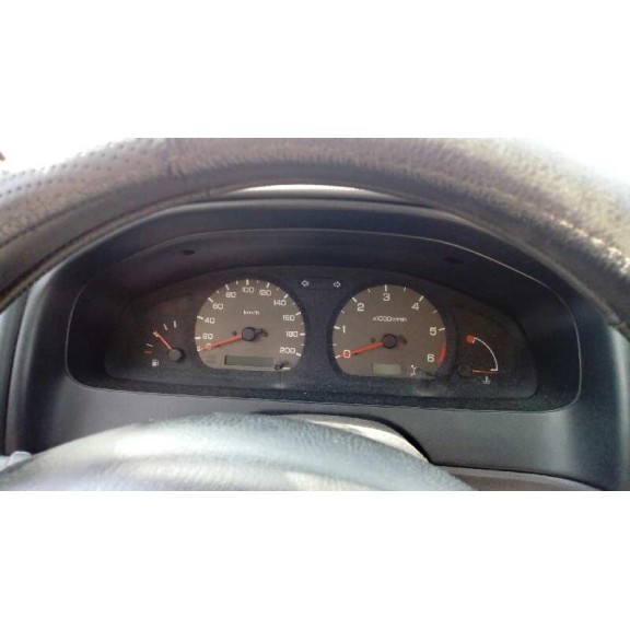 nissan almera (n15) del año 1998