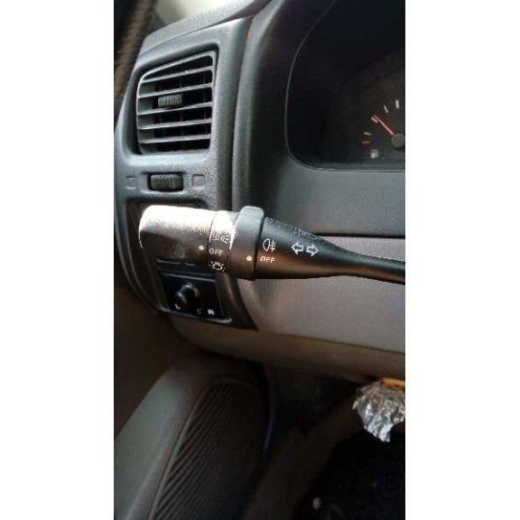 nissan almera (n15) del año 1998