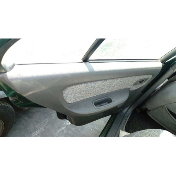 nissan almera (n15) del año 1998