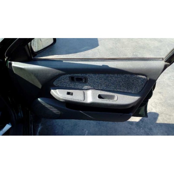 nissan almera (n15) del año 1998