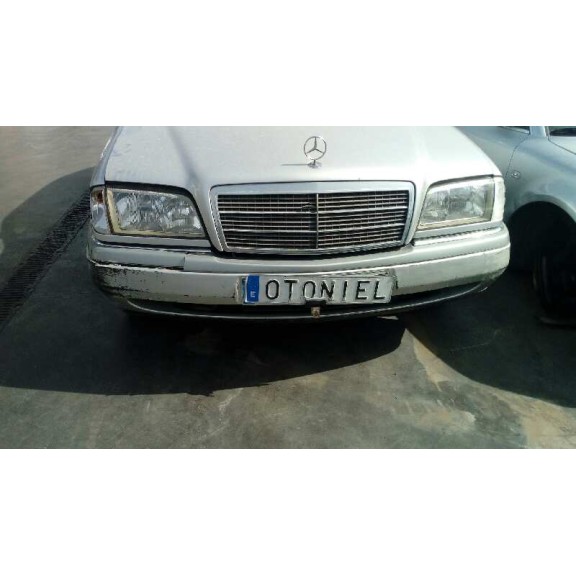 mercedes-benz clase c (w202) berlina del año 1997