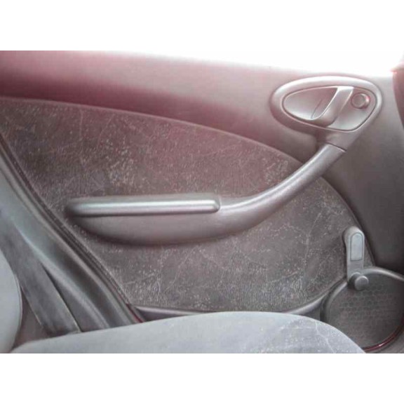 citroën xsara berlina del año 1997