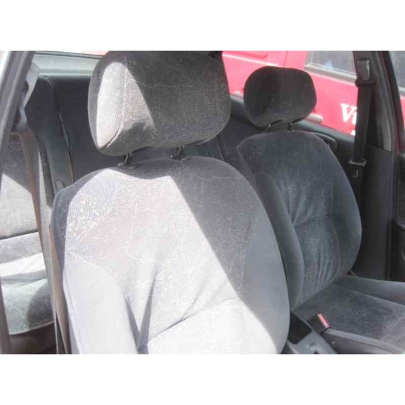 citroën xsara berlina del año 1997