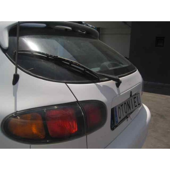 daewoo lanos del año 2000