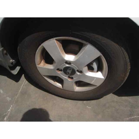 daewoo lanos del año 2000