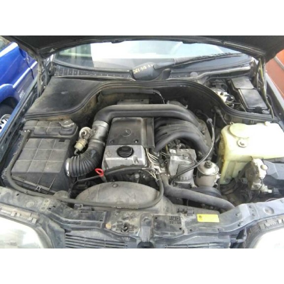 mercedes-benz clase c (w202) berlina del año 1993