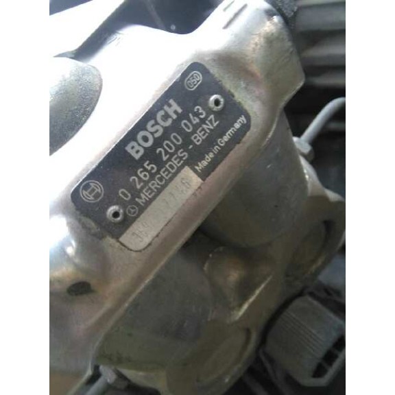 mercedes-benz clase c (w202) berlina del año 1993