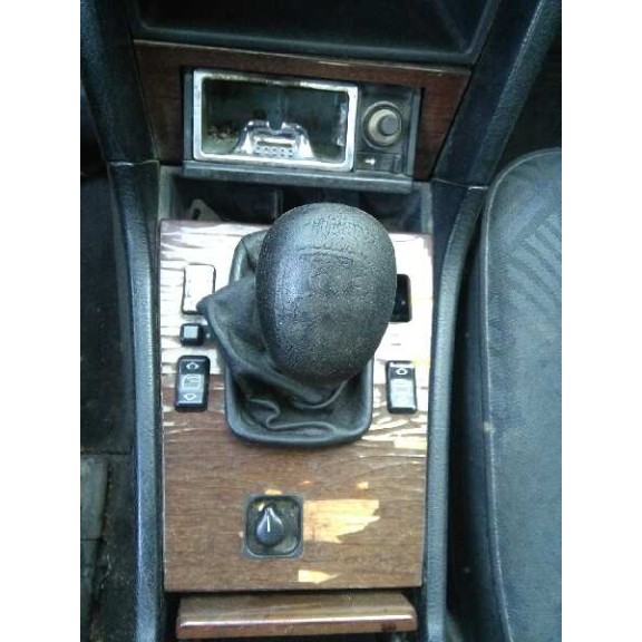 mercedes-benz clase c (w202) berlina del año 1993