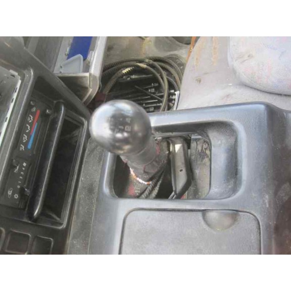 nissan serena (c23m) del año 1997