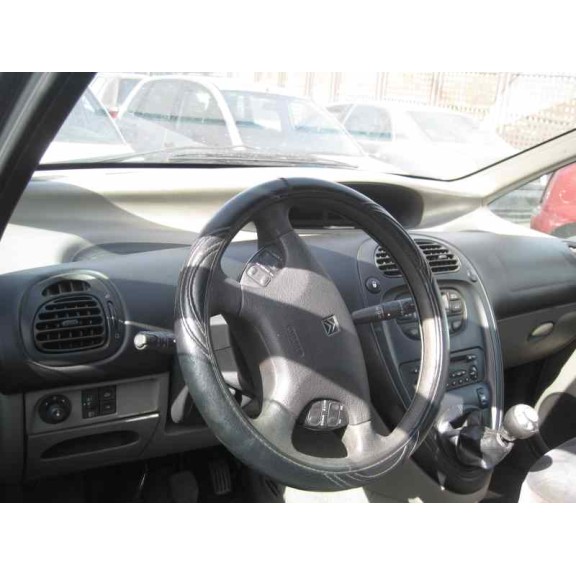 citroën xsara picasso del año 2000