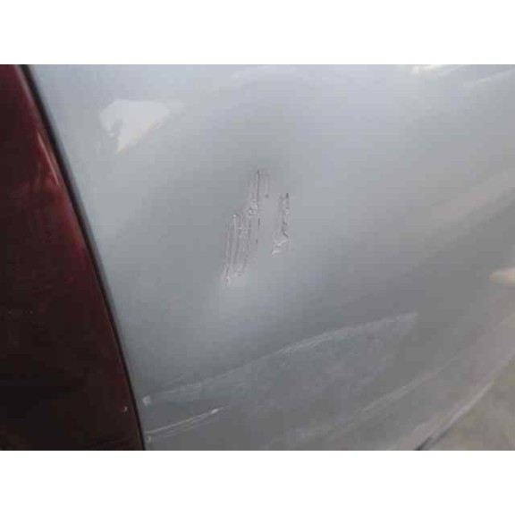 daewoo nubira berlina del año 2000