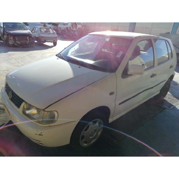 volkswagen polo berlina (6n1) del año 1999