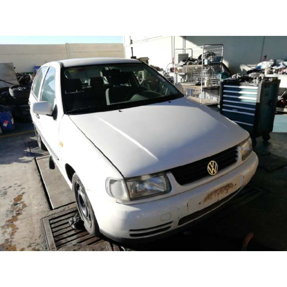 volkswagen polo berlina (6n1) del año 1999