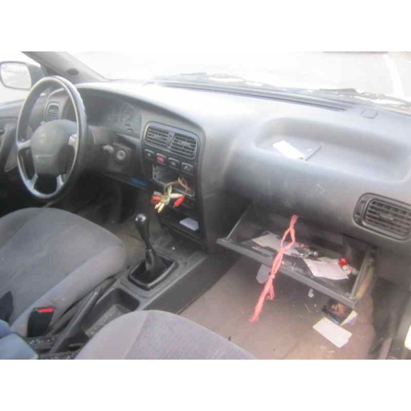 nissan primera berl./familiar (p10/w10) del año 1996