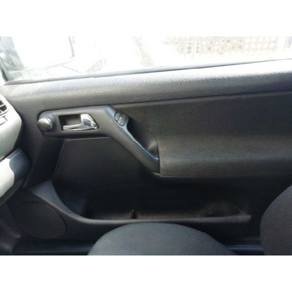 volkswagen golf iii berlina (1h1) del año 1997