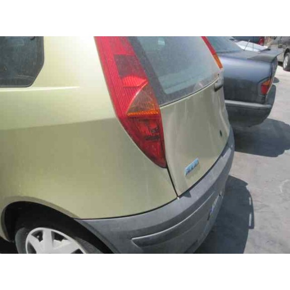 fiat punto berlina (188) del año 2000