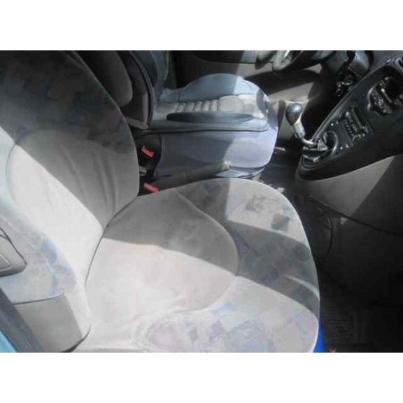 citroën xsara picasso del año 2000