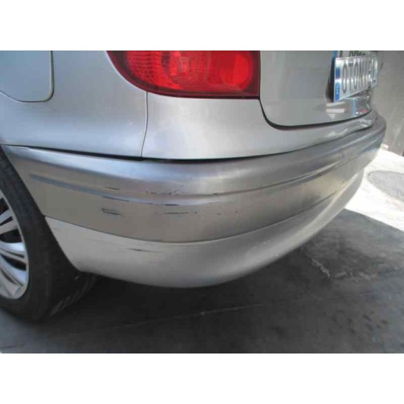 toyota corolla (e11) del año 1999