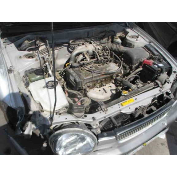 toyota corolla (e11) del año 1999