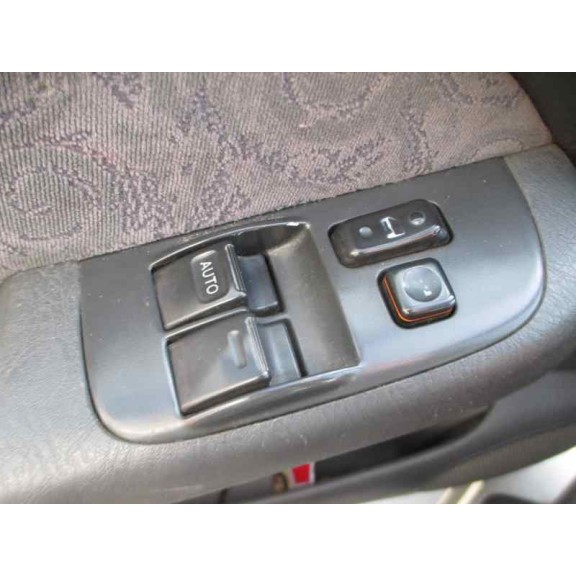 toyota corolla (e11) del año 1999