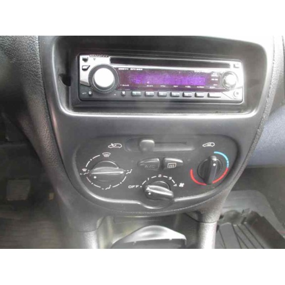 peugeot 206 berlina del año 1999