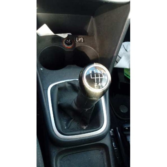 volkswagen polo (6r1) del año 2010