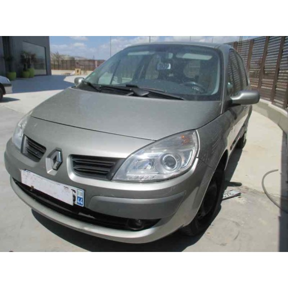 renault scenic ii del año 2006