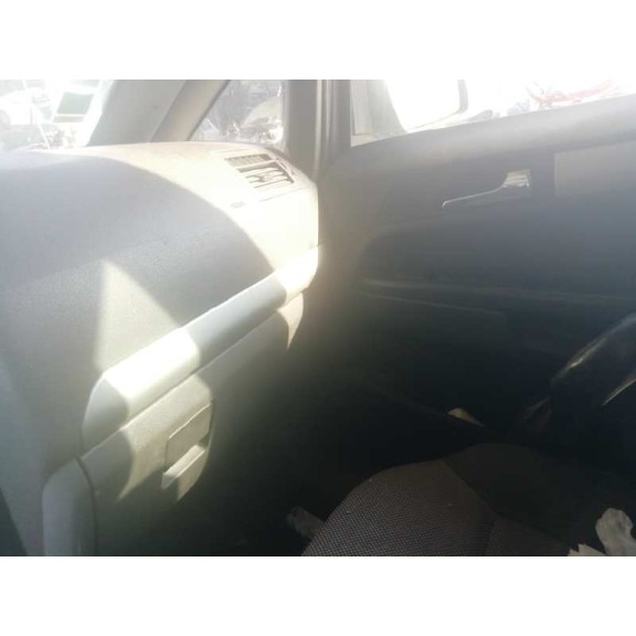 opel zafira b del año 2010