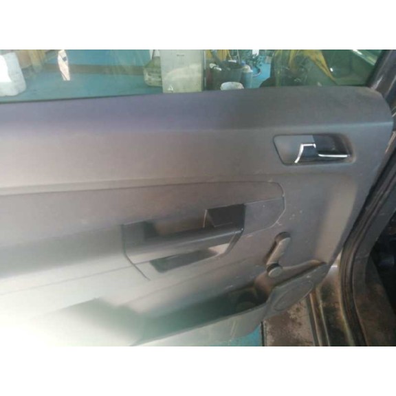 opel zafira b del año 2010