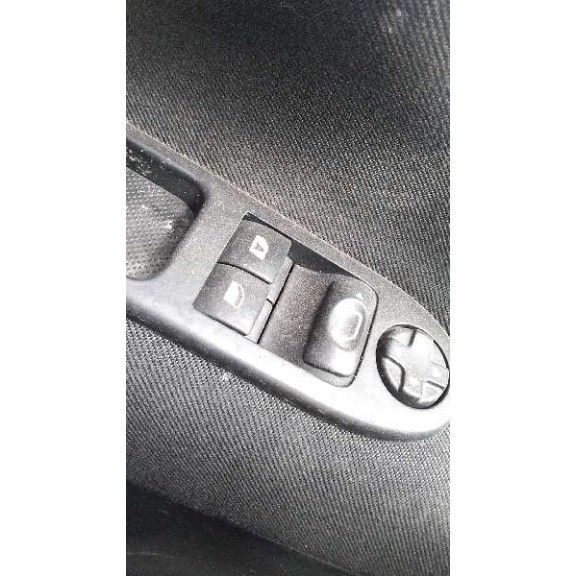 peugeot 207 del año 2007