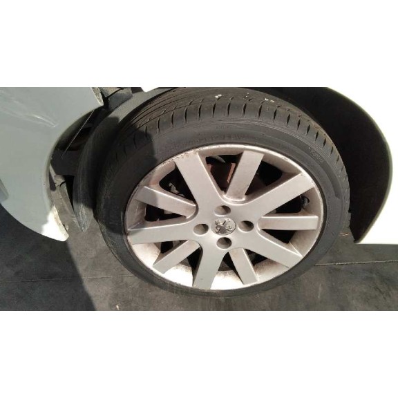 peugeot 207 del año 2007