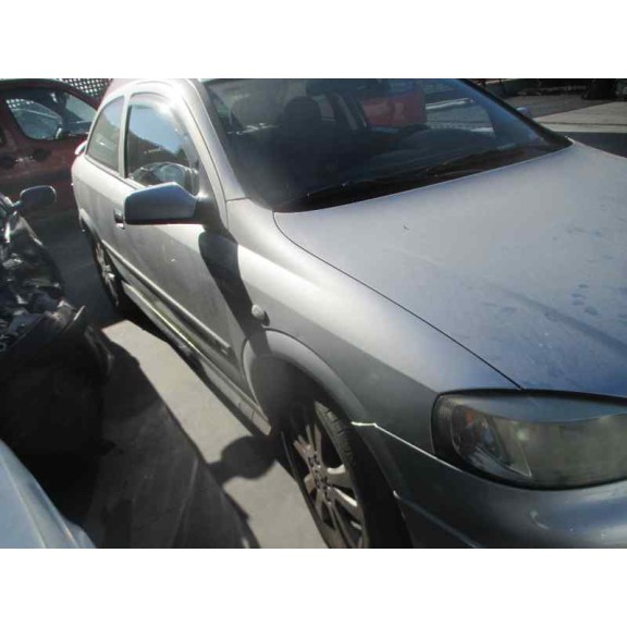 opel astra g berlina del año 1999