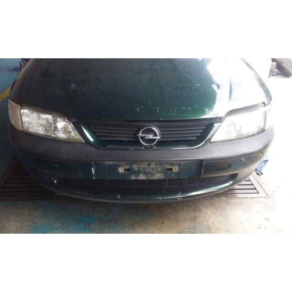 opel vectra b berlina del año 1998