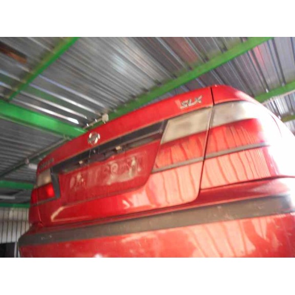 nissan primera berlina (p11) del año 1997