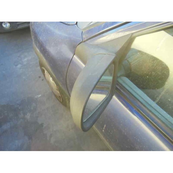 opel corsa b del año 1996