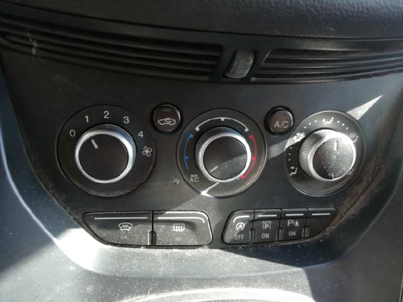 Recambio de mando calefaccion / aire acondicionado para ford kuga (cbs) titanium referencia OEM IAM   