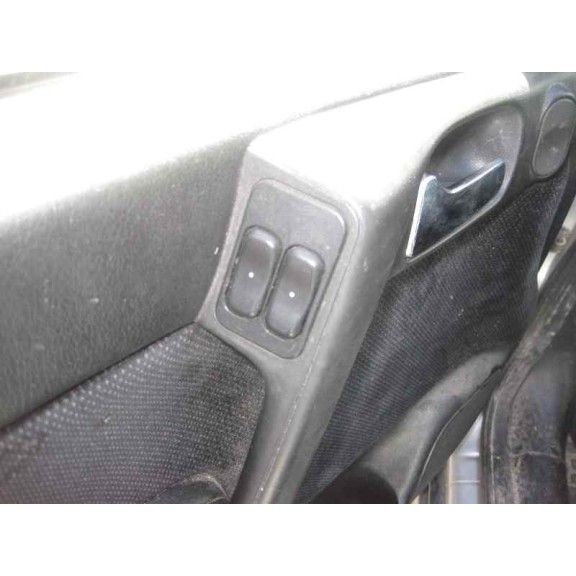 opel astra g berlina del año 1999