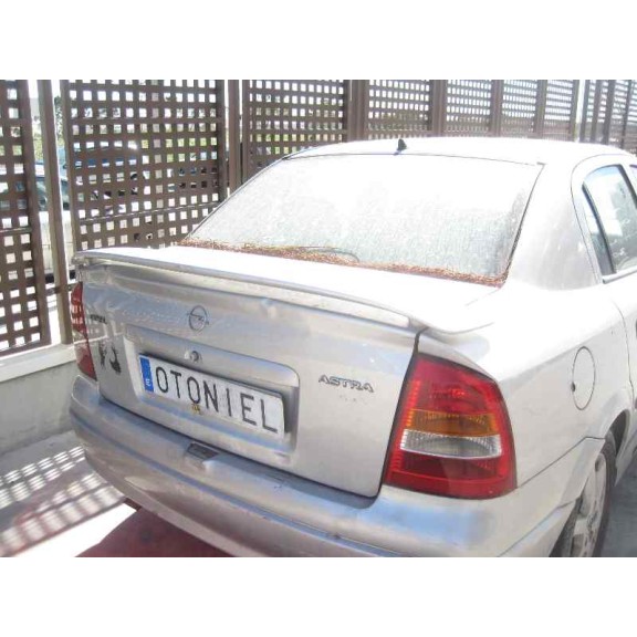 opel astra g berlina del año 1999
