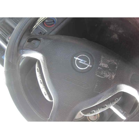 opel astra g berlina del año 1999