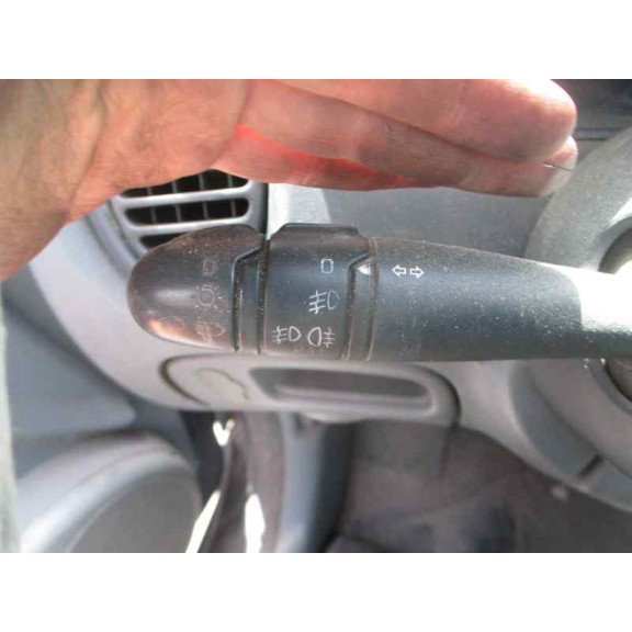 renault megane i berlina hatchback (ba0) del año 1997