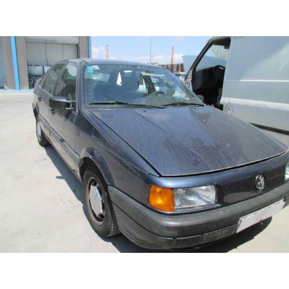 volkswagen passat berlina (312) del año 1989