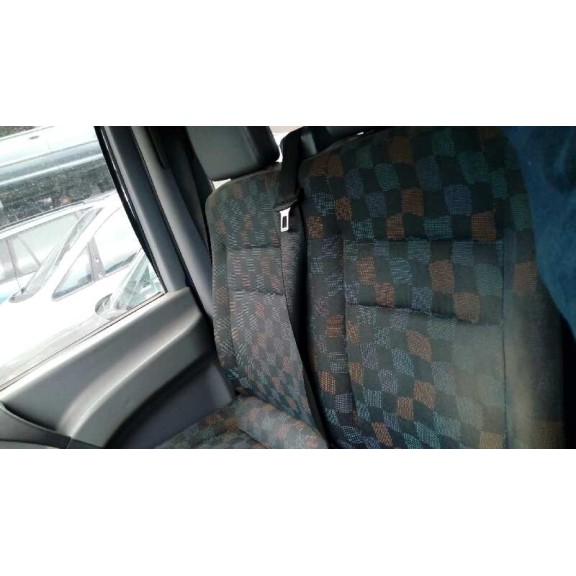 mercedes-benz vito (w638) caja cerrada del año 1999