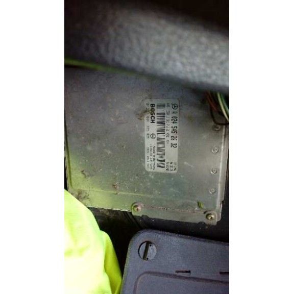 mercedes-benz vito (w638) caja cerrada del año 1999