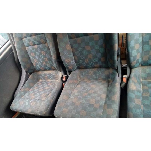 mercedes-benz vito (w638) caja cerrada del año 1999