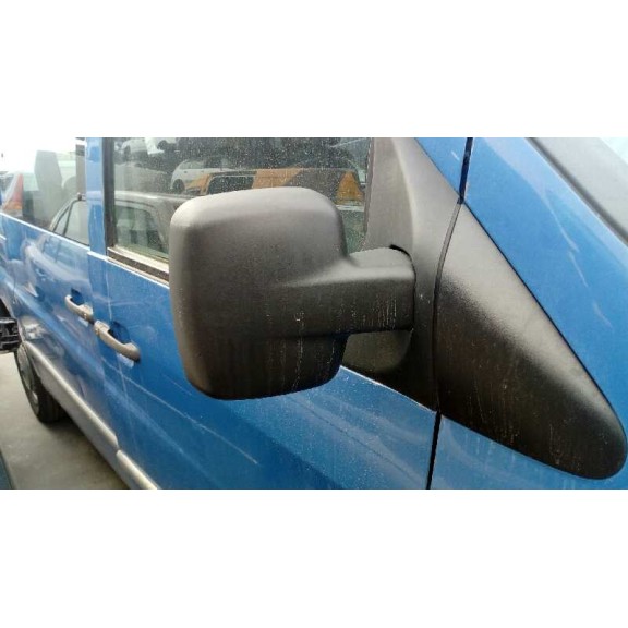 mercedes-benz vito (w638) caja cerrada del año 1999