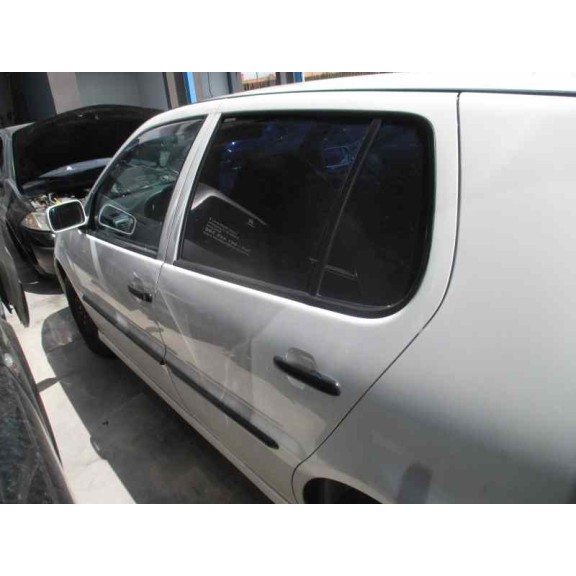 volkswagen polo berlina (6n1) del año 1999