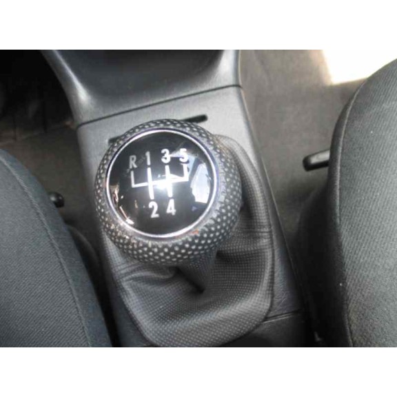 volkswagen polo berlina (6n1) del año 1999