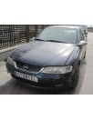 opel vectra b berlina del año 2000